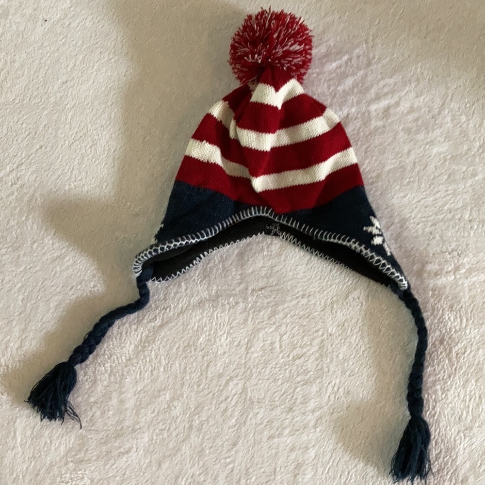 Knit hat - Picture 2 of 2